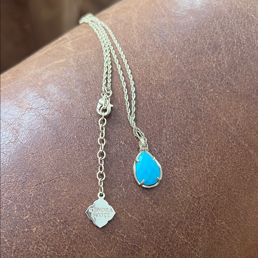 Kendra Scott Turquoise Pendant Necklace